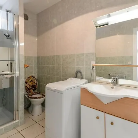 Tres Spacieux- Vue Imprenable Sur Le Apartment *