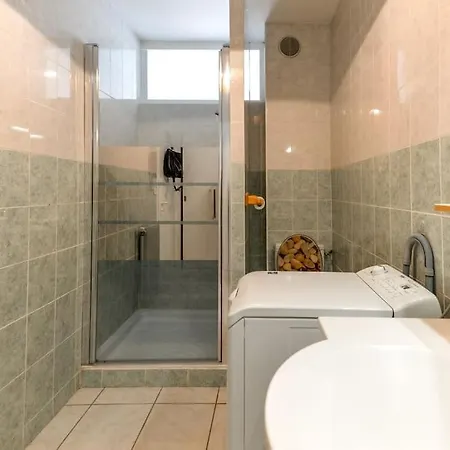Appartamento Tres Spacieux- Vue Imprenable Sur Le *