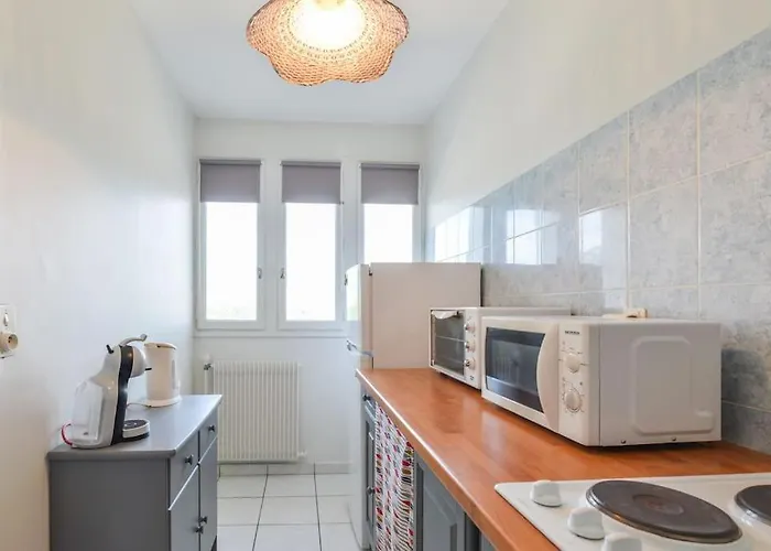 Tres Spacieux- Vue Imprenable Sur Le *