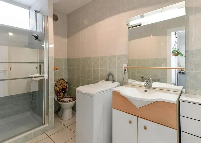 Tres Spacieux- Vue Imprenable Sur Le Апартаменты *